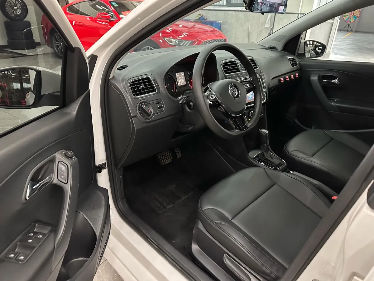 2018 Chery Tiggo 7 1.5T 156HP L4 6DCT,autocango,china used car exporter,china ev exporter,chinese used car exporter,chinese used ev exporter
