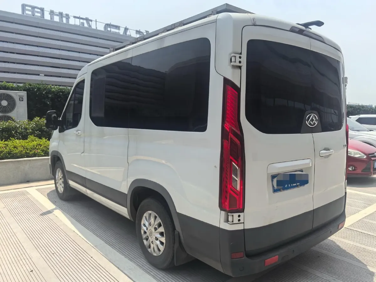 2019 MAXUS XinTu V90 2.0T 148HP L4 6MT,autocango,china used car exporter,china ev exporter,chinese used car exporter,chinese used ev exporter