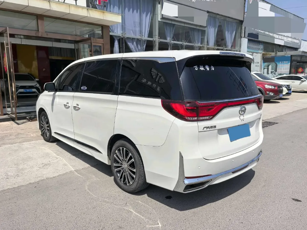 2021 GAC Trumpchi M8 2.0T 252HP L4 8AT,autocango,china used car exporter,china ev exporter,chinese used car exporter,chinese used ev exporter