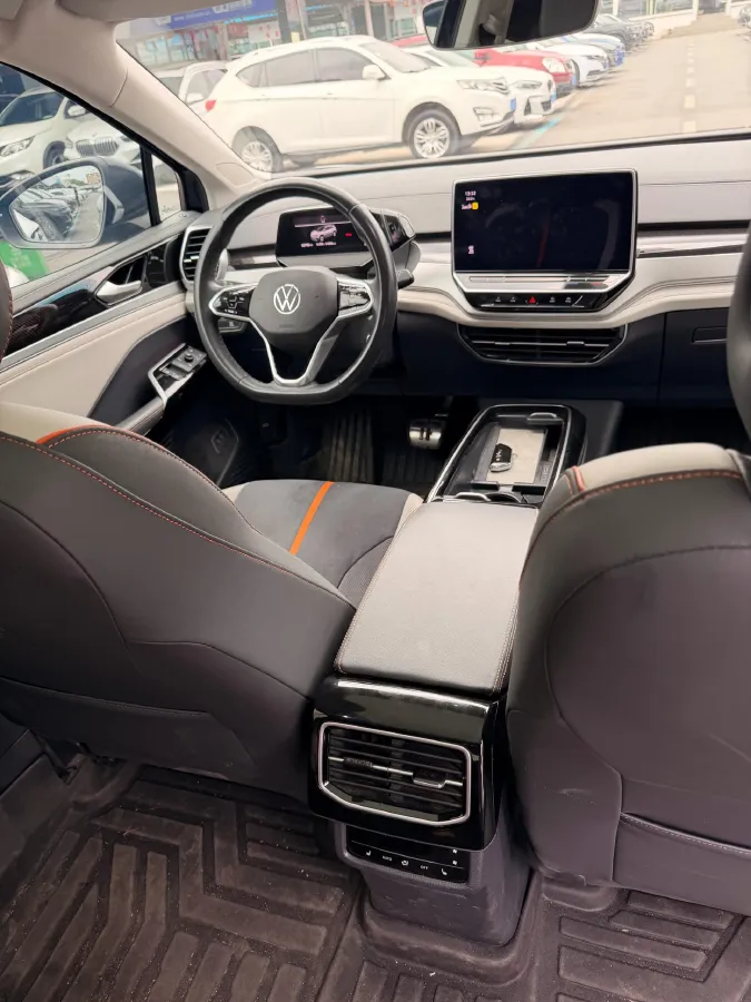 2021 Volkswagen ID.6 Crozz BEV 84.8KWH,autocango,china used car exporter,china ev exporter,chinese used car exporter,chinese used ev exporter