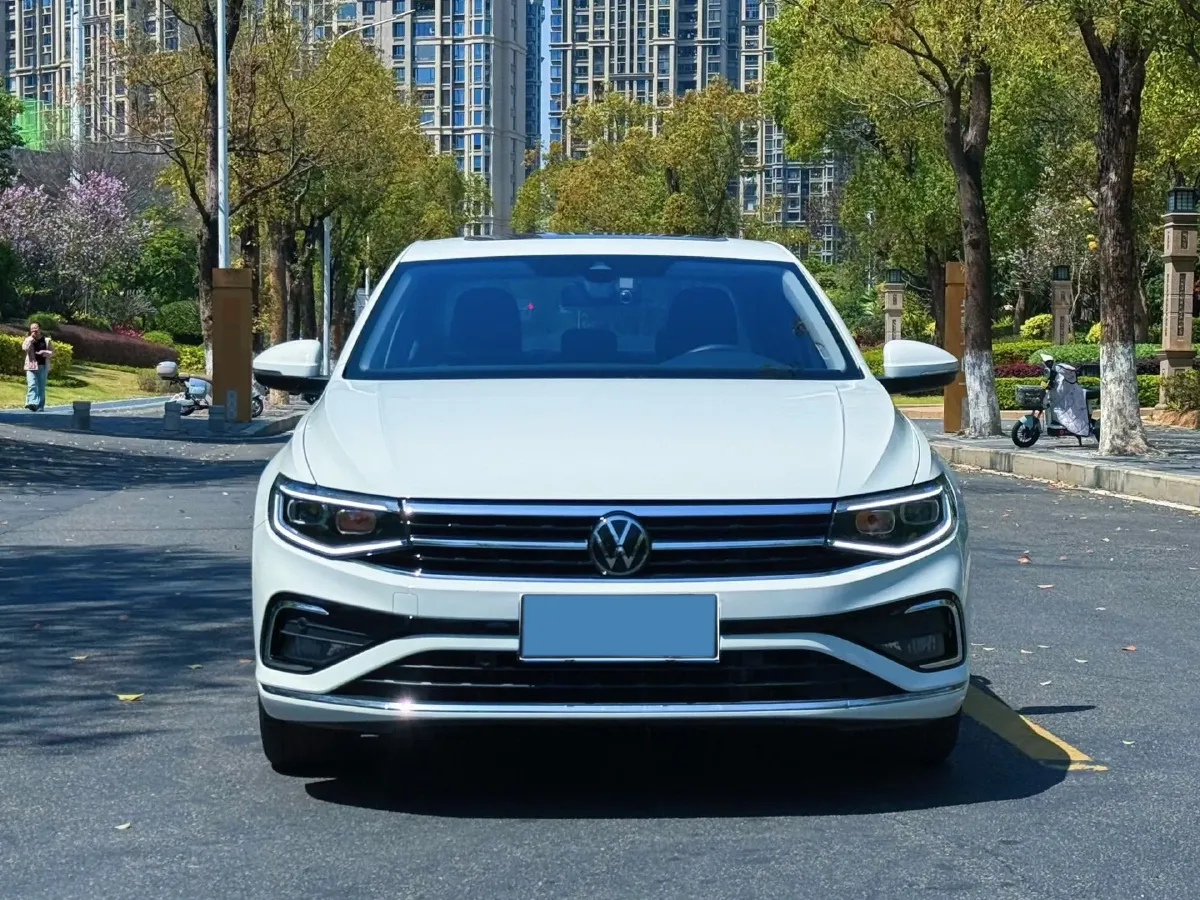 2024 Volkswagen Bora 1.5T 160HP L4 7DCT,autocango,china used car exporter,china ev exporter,chinese used car exporter,chinese used ev exporter