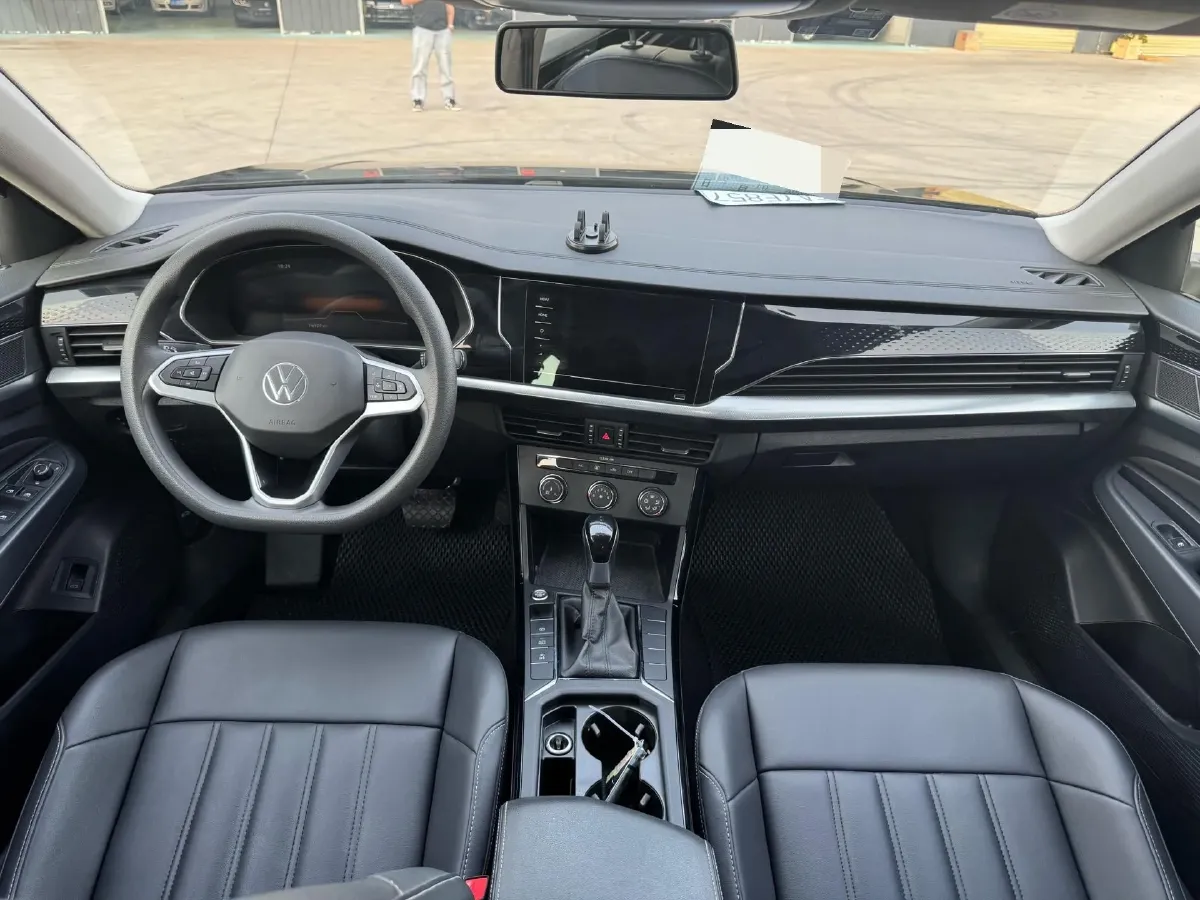 2024 Volkswagen Passat 1.4T 150HP L4 7DCT,autocango,china used car exporter,china ev exporter,chinese used car exporter,chinese used ev exporter