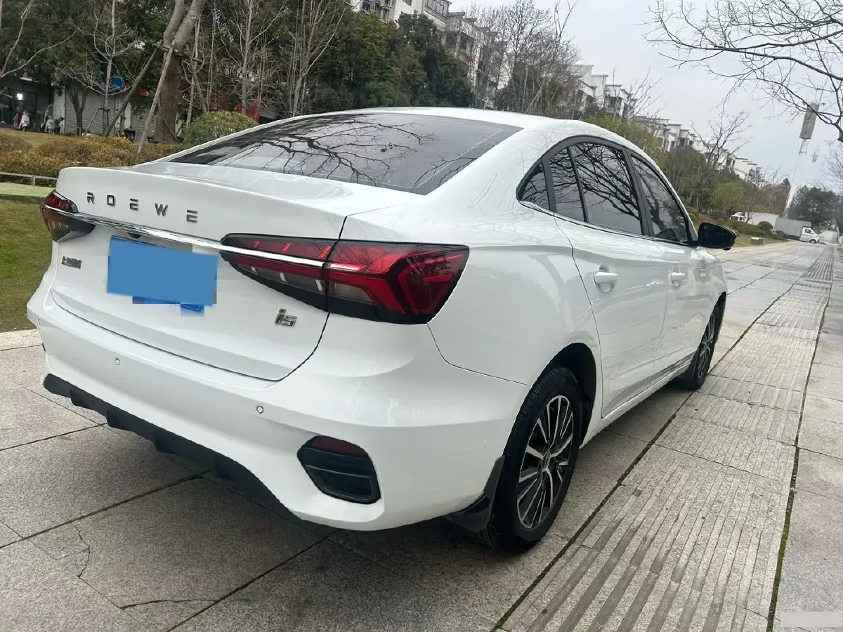 2021 Roewe i5 1.5L 120HP L4 CVT,autocango,china used car exporter,china ev exporter,chinese used car exporter,chinese used ev exporter