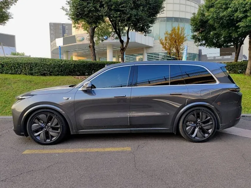 2022 Li L9 Range Extended 154HP REEV 42.6KWH,autocango,china used car exporter,china ev exporter,chinese used car exporter,chinese used ev exporter