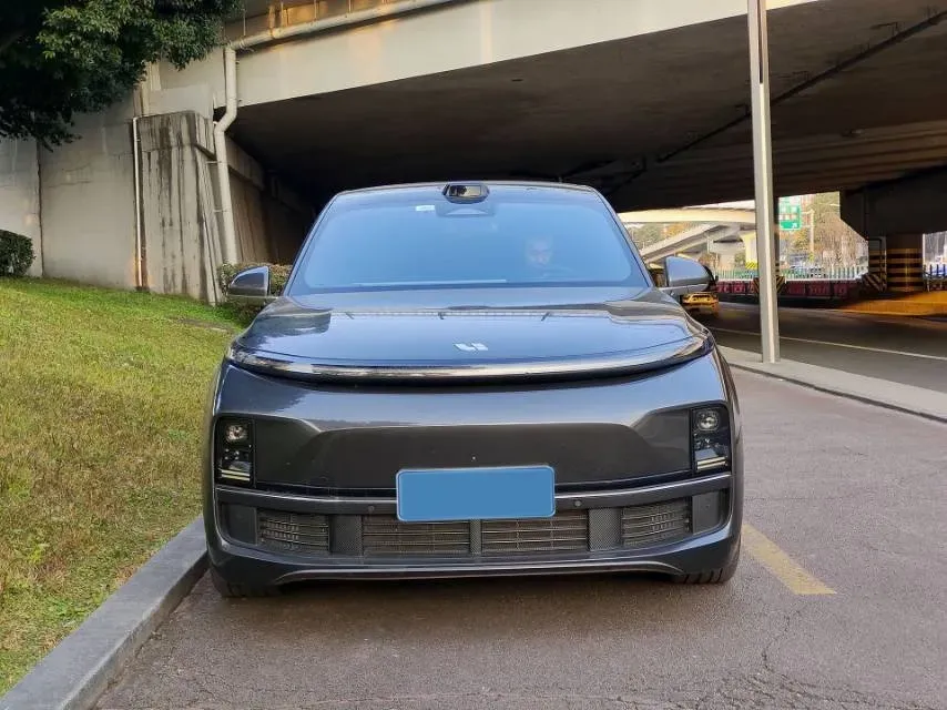 2022 Li L9 Range Extended 154HP REEV 42.6KWH,autocango,china used car exporter,china ev exporter,chinese used car exporter,chinese used ev exporter