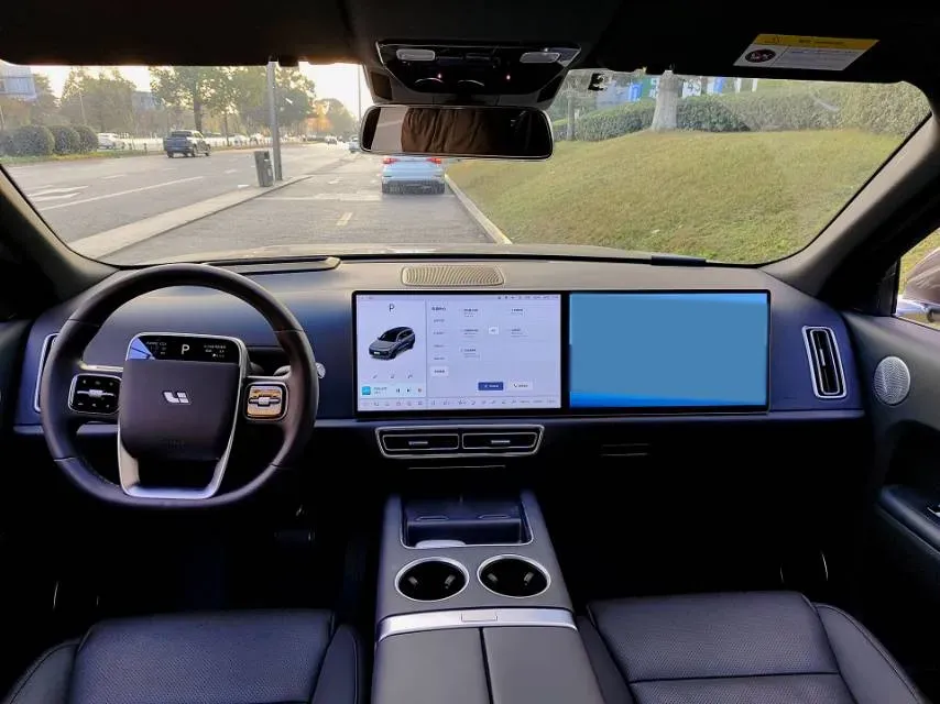 2022 Li L9 Range Extended 154HP REEV 42.6KWH,autocango,china used car exporter,china ev exporter,chinese used car exporter,chinese used ev exporter