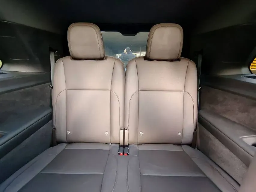 2022 Li L9 Range Extended 154HP REEV 42.6KWH,autocango,china used car exporter,china ev exporter,chinese used car exporter,chinese used ev exporter