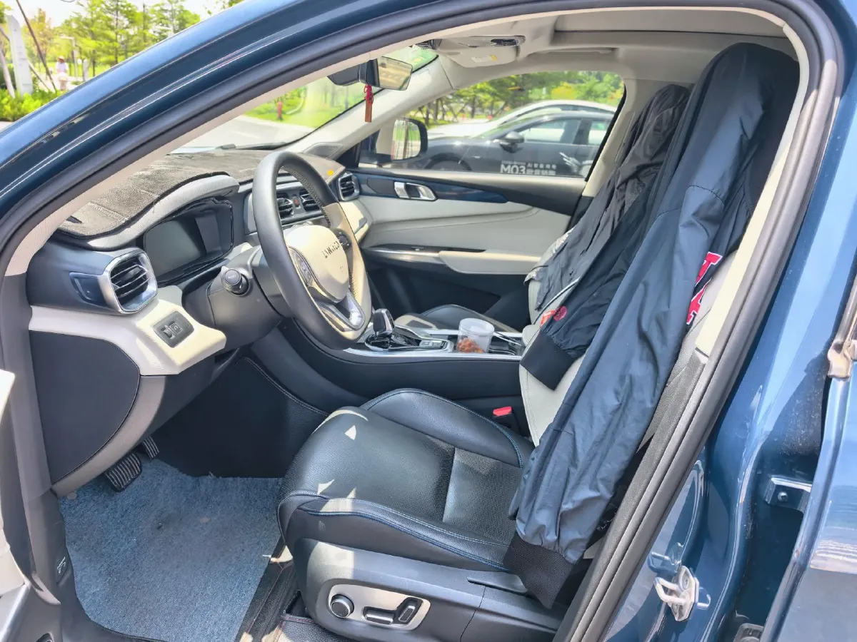 2019 LYNK&CO 01 2.0T 190HP L4 6AT,autocango,china used car exporter,china ev exporter,chinese used car exporter,chinese used ev exporter