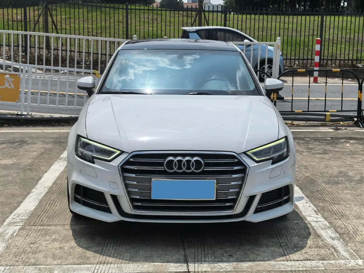 2020 Audi A3 1.4T 150HP L4 7DCT,autocango,china used car exporter,china ev exporter,chinese used car exporter,chinese used ev exporter