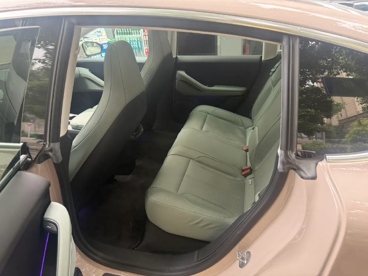 2022 JunTian HeiWuShi Youth 2.0T 203HP L4 6AT,autocango,china used car exporter,china ev exporter,chinese used car exporter,chinese used ev exporter