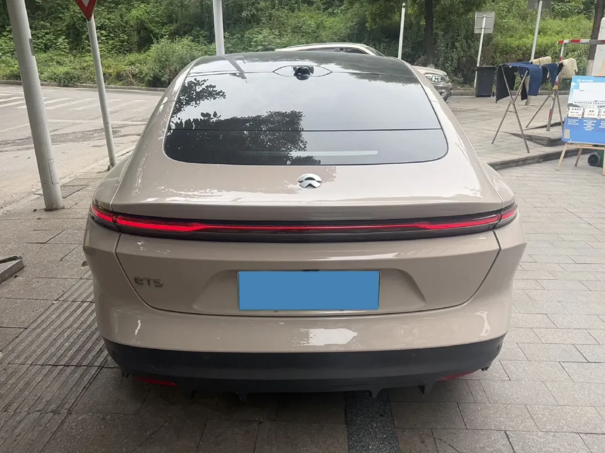 2022 JunTian HeiWuShi Youth 2.0T 203HP L4 6AT,autocango,china used car exporter,china ev exporter,chinese used car exporter,chinese used ev exporter