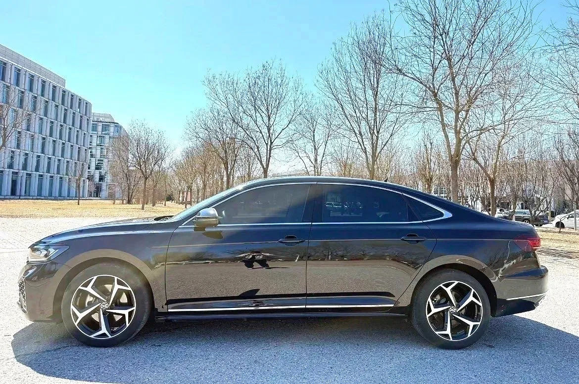 2023 Volkswagen Passat 2.0T 186HP L4 7DCT,autocango,china used car exporter,china ev exporter,chinese used car exporter,chinese used ev exporter