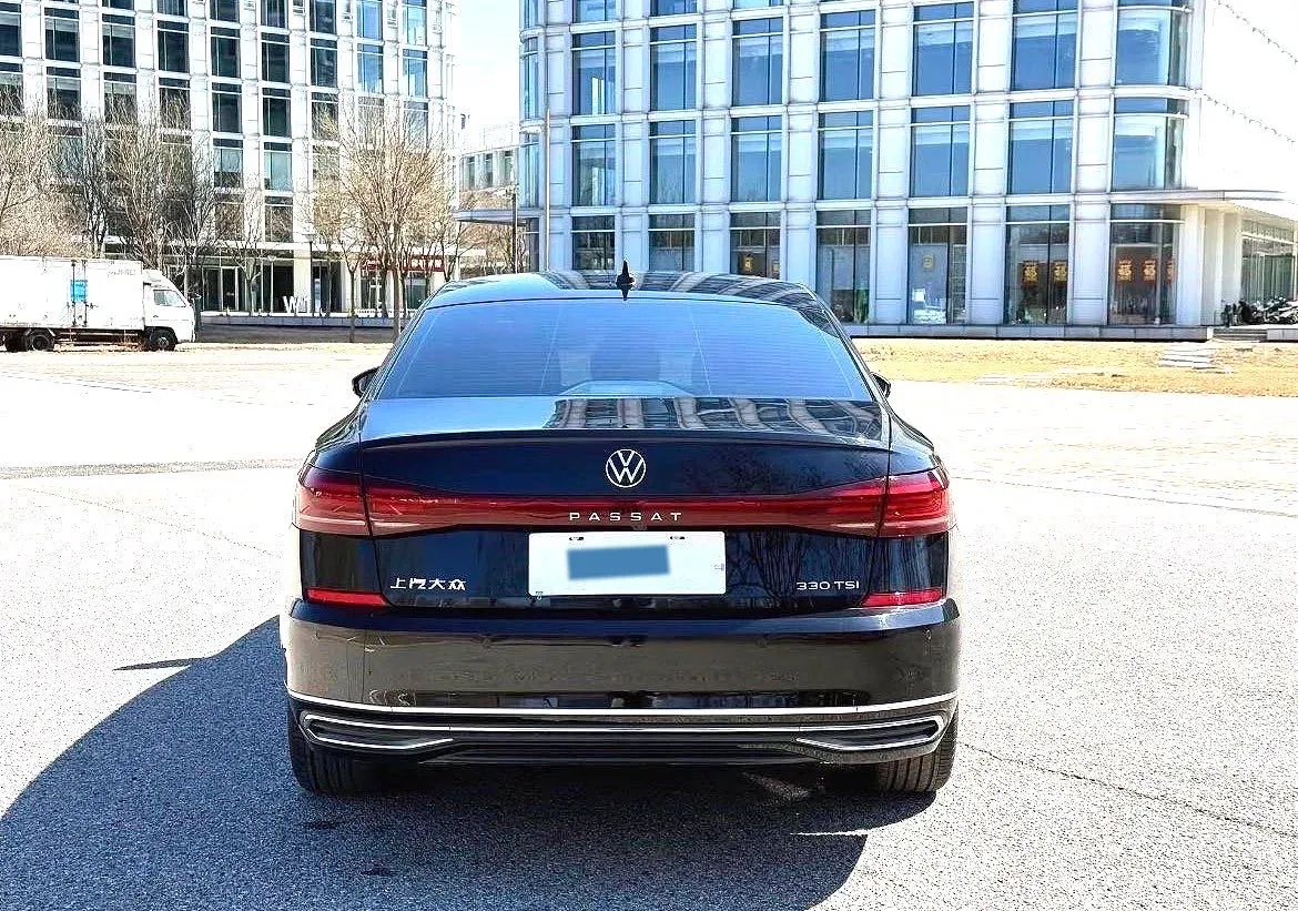 2023 Volkswagen Passat 2.0T 186HP L4 7DCT,autocango,china used car exporter,china ev exporter,chinese used car exporter,chinese used ev exporter