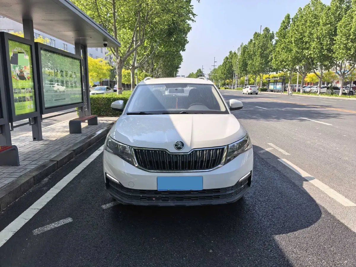 2018 Buick Excelle 1.0T 125HP L3 6MT,autocango,china used car exporter,china ev exporter,chinese used car exporter,chinese used ev exporter