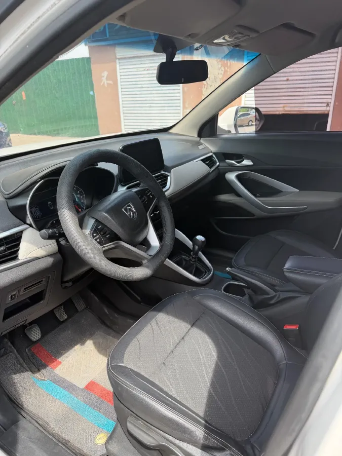 2017 BaoJun 510 1.5L 112HP L4 6MT,autocango,china used car exporter,china ev exporter,chinese used car exporter,chinese used ev exporter