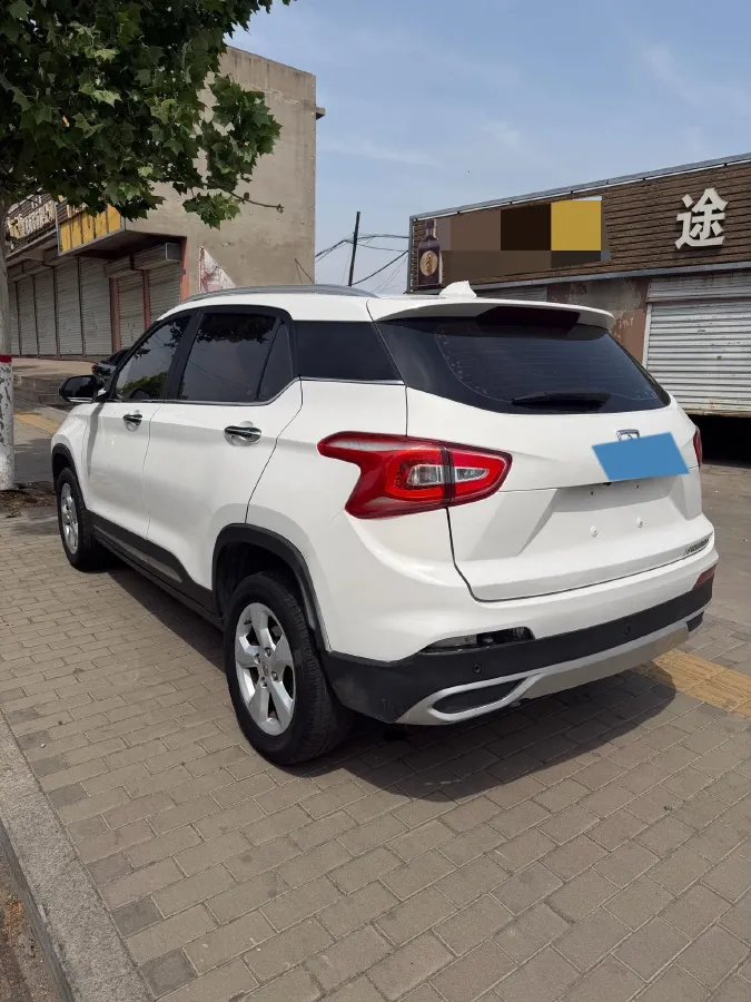 2017 BaoJun 510 1.5L 112HP L4 6MT,autocango,china used car exporter,china ev exporter,chinese used car exporter,chinese used ev exporter
