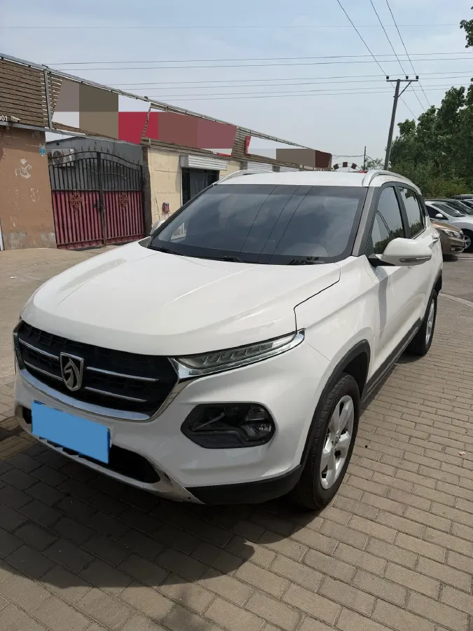 2017 BaoJun 510 1.5L 112HP L4 6MT,autocango,china used car exporter,china ev exporter,chinese used car exporter,chinese used ev exporter