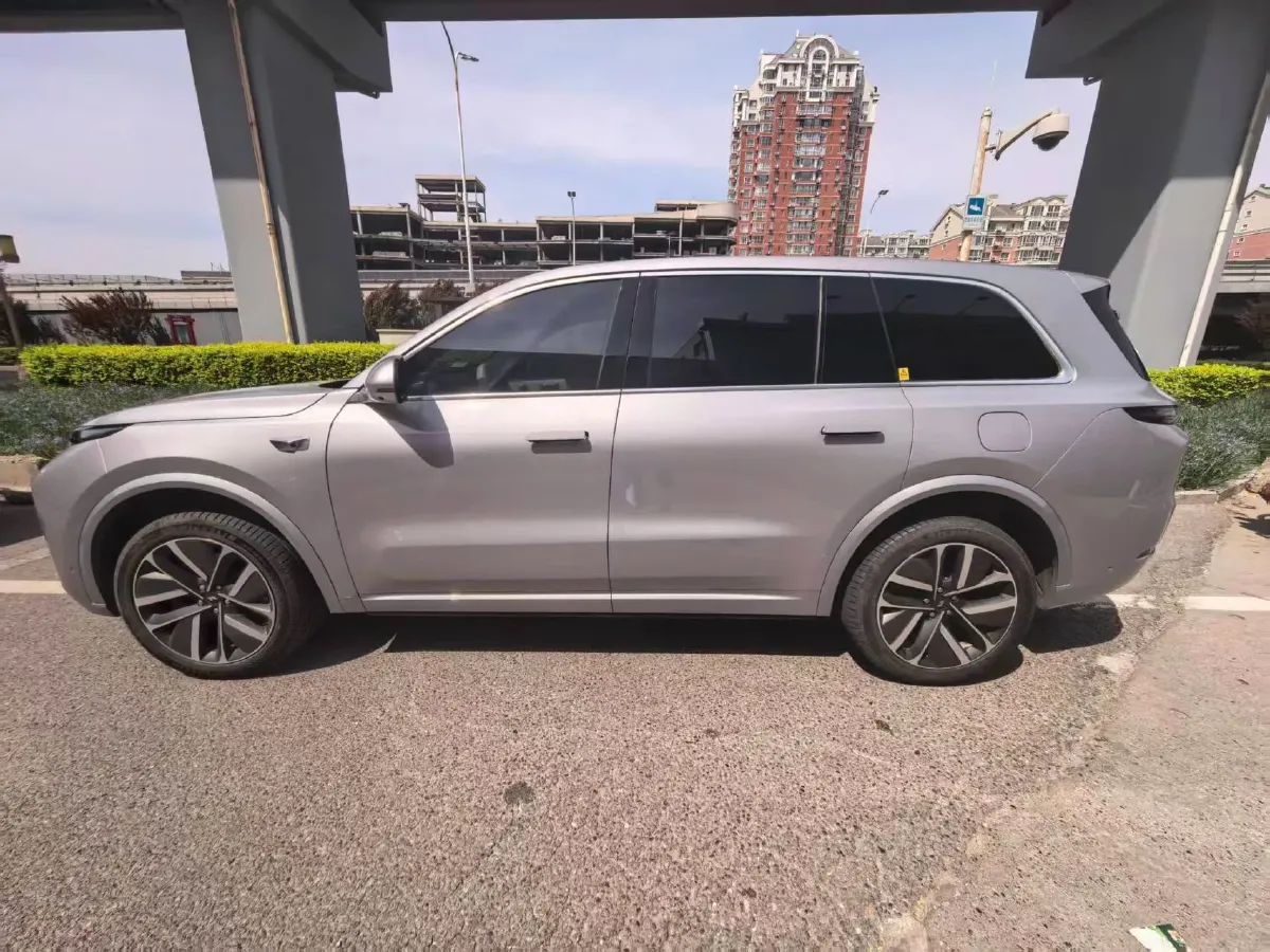 2024 Li L9 Range Extended 154HP REEV 52.3KWH,autocango,china used car exporter,china ev exporter,chinese used car exporter,chinese used ev exporter