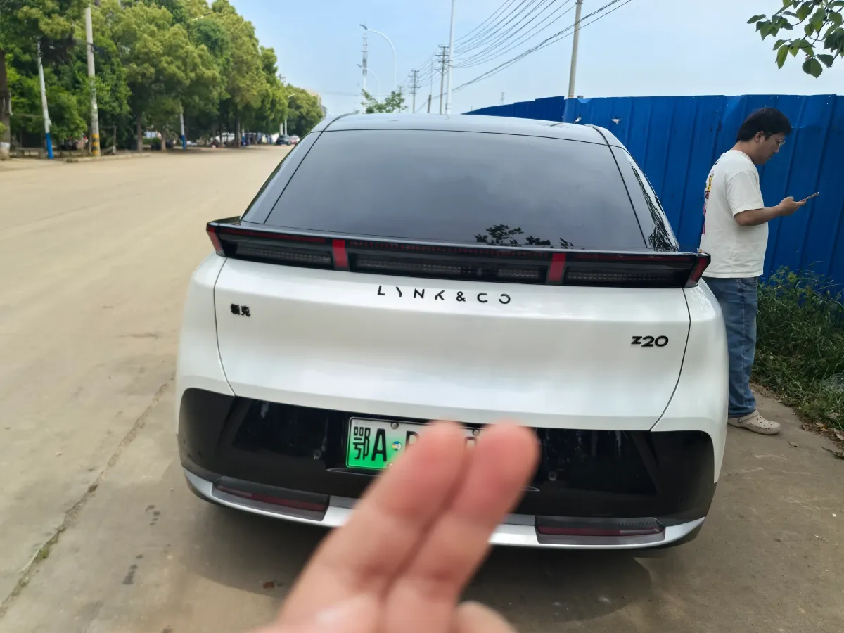 2025 Jetour Freeman 1.5T 184HP L4 7DCT,autocango,china used car exporter,china ev exporter,chinese used car exporter,chinese used ev exporter