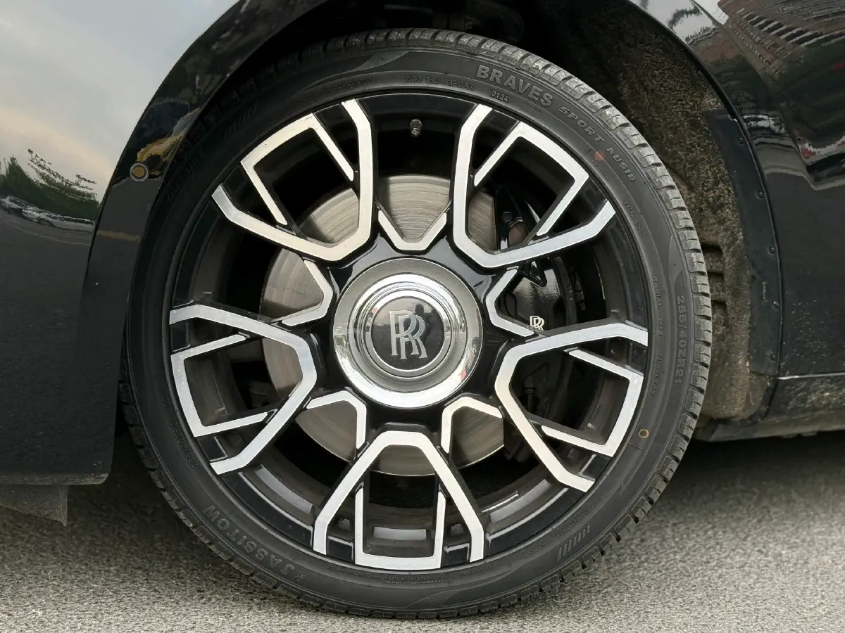 2021 Rolls-Royce Ghost 6.7T 571HP V12 8AT,autocango,china used car exporter,china ev exporter,chinese used car exporter,chinese used ev exporter