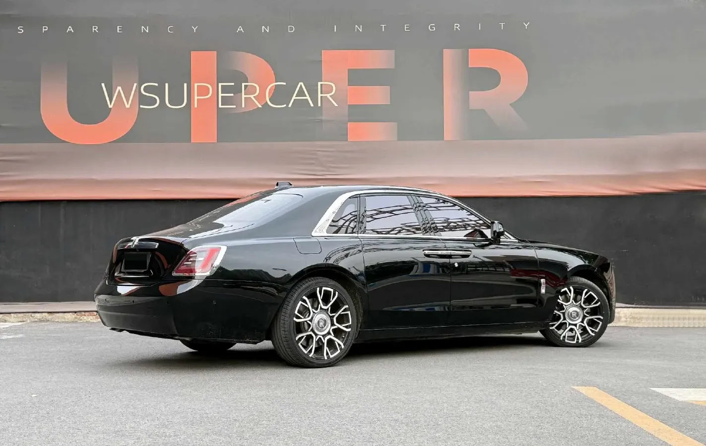 2021 Rolls-Royce Ghost 6.7T 571HP V12 8AT,autocango,china used car exporter,china ev exporter,chinese used car exporter,chinese used ev exporter