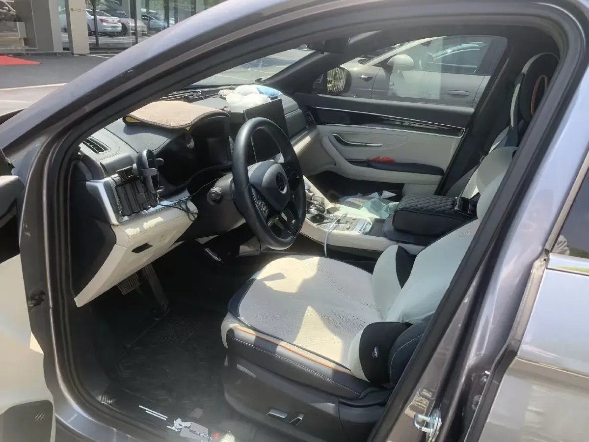 2022 Hyundai Tucson 2.0L 150HP L4 6AT Hybrid,autocango,china used car exporter,china ev exporter,chinese used car exporter,chinese used ev exporter