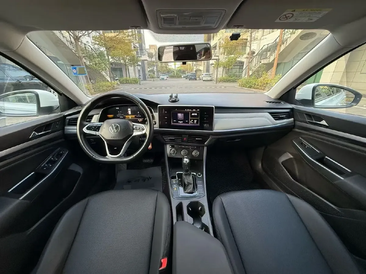 2023 Volkswagen Bora 1.2T 116HP L4 7DCT,autocango,china used car exporter,china ev exporter,chinese used car exporter,chinese used ev exporter