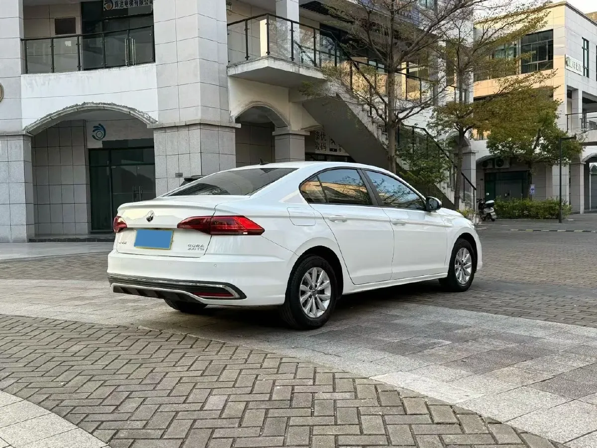 2023 Volkswagen Bora 1.2T 116HP L4 7DCT,autocango,china used car exporter,china ev exporter,chinese used car exporter,chinese used ev exporter