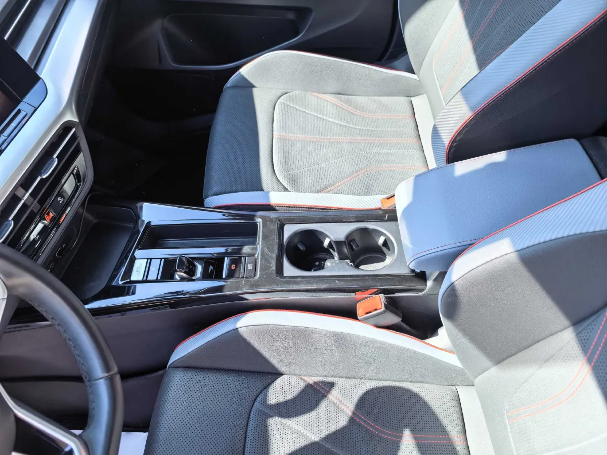 2022 Volkswagen Lavida 1.4T 150HP L4 7DCT,autocango,china used car exporter,china ev exporter,chinese used car exporter,chinese used ev exporter