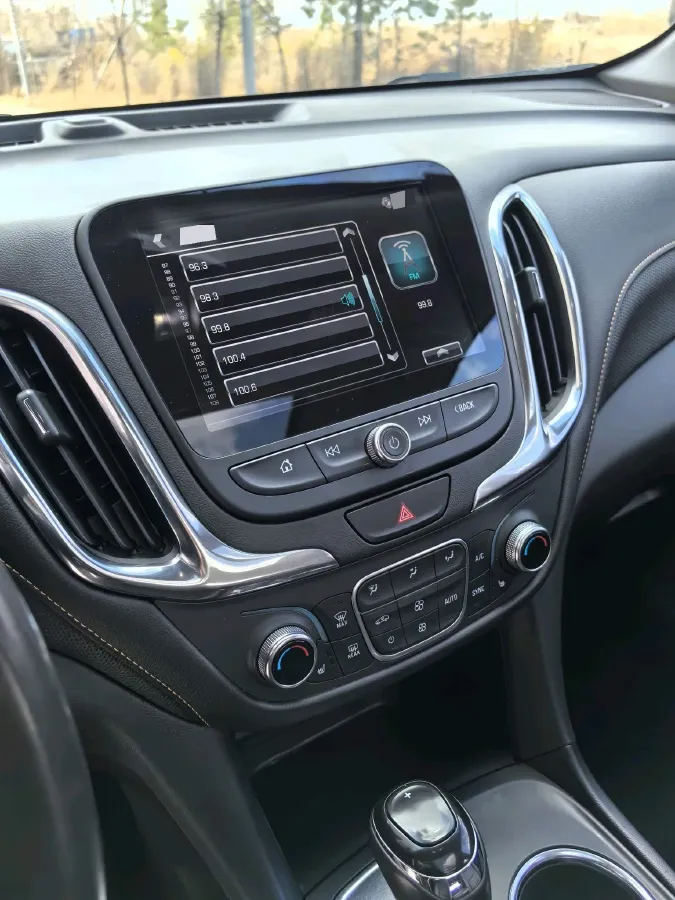 2018 Chevrolet Equinox 1.5T 180HP L4 6AT,autocango,china used car exporter,china ev exporter,chinese used car exporter,chinese used ev exporter