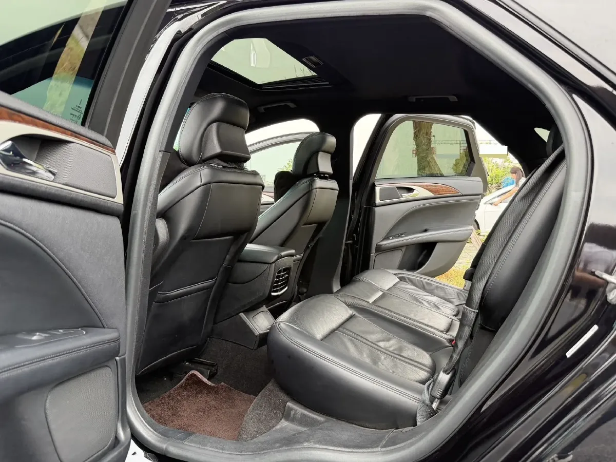 2019 Lincoln MKZ 2.0T 196HP L4 6AT,autocango,china used car exporter,china ev exporter,chinese used car exporter,chinese used ev exporter