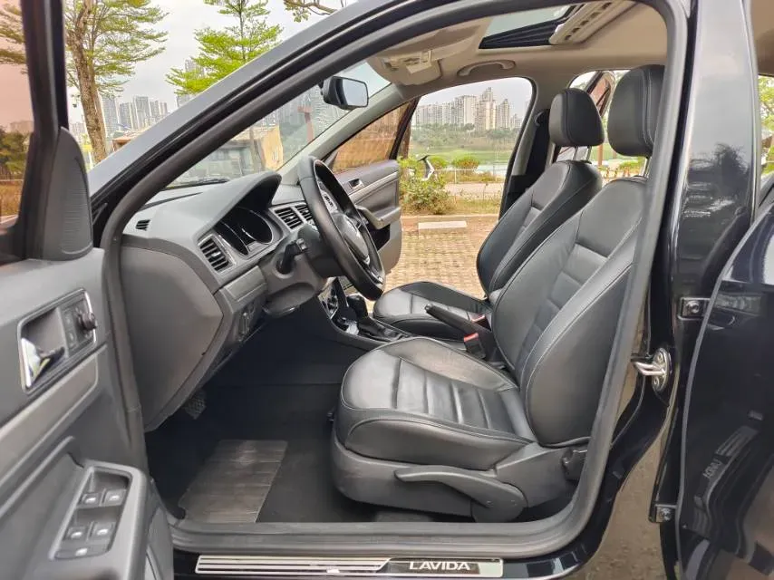 2017 Buick Excelle 1.5L 114HP L4 6AT,autocango,china used car exporter,china ev exporter,chinese used car exporter,chinese used ev exporter