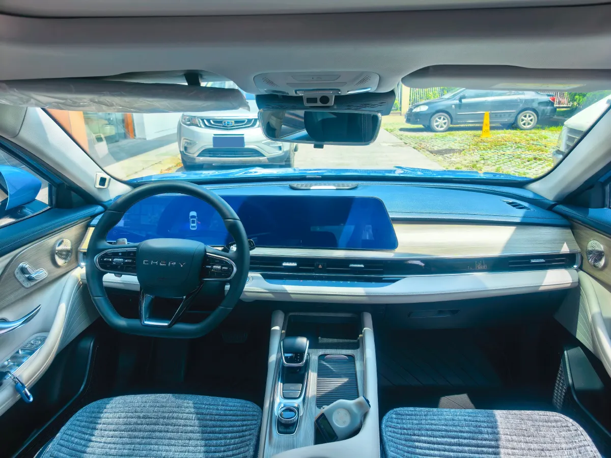 2022 Chery Arrizo 8 1.6T 197HP L4 7DCT,autocango,china used car exporter,china ev exporter,chinese used car exporter,chinese used ev exporter