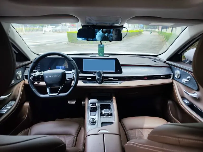 2024 Chery Arrizo 8 2.0T 254HP L4 7DCT,autocango,china used car exporter,china ev exporter,chinese used car exporter,chinese used ev exporter