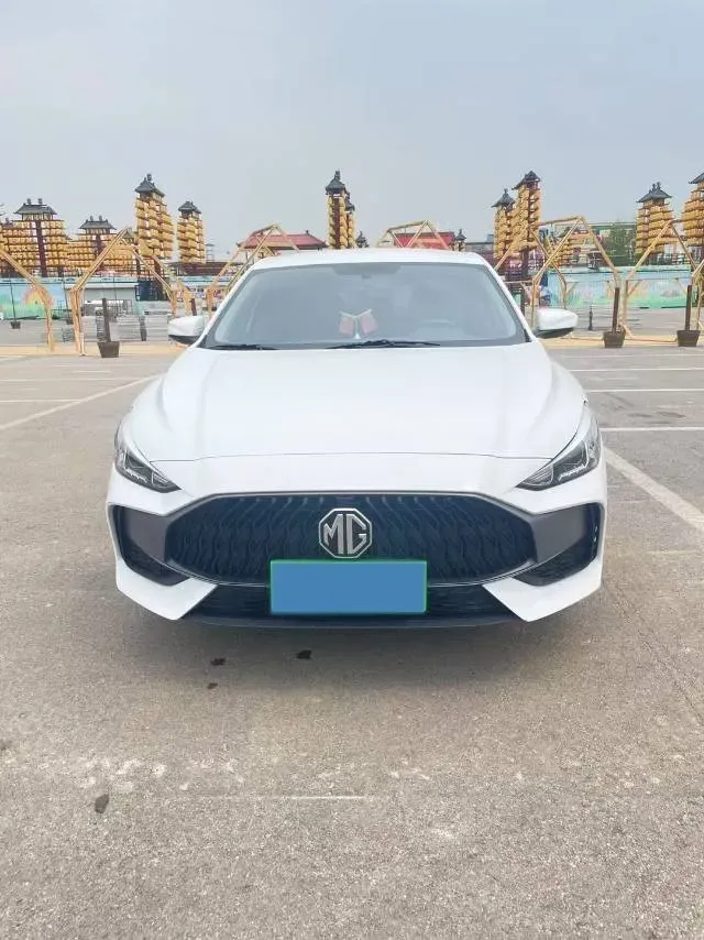 2023 MG 5 1.5L 129HP L4 5MT,autocango,china used car exporter,china ev exporter,chinese used car exporter,chinese used ev exporter