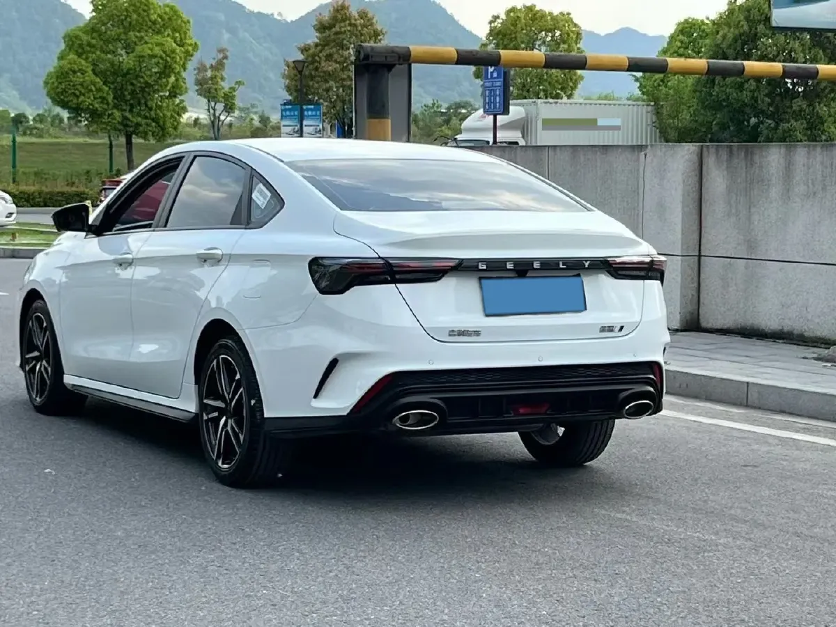 2024 Geely Binray 1.5T 181HP L4 7DCT,autocango,china used car exporter,china ev exporter,chinese used car exporter,chinese used ev exporter