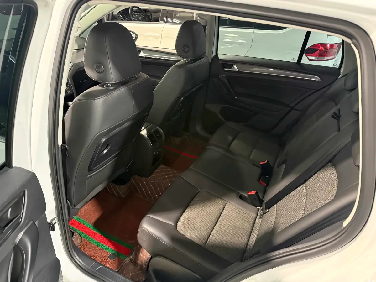 2018 Volkswagen Golf Sportsvan 1.4T 131HP L4 7DCT,autocango,china used car exporter,china ev exporter,chinese used car exporter,chinese used ev exporter