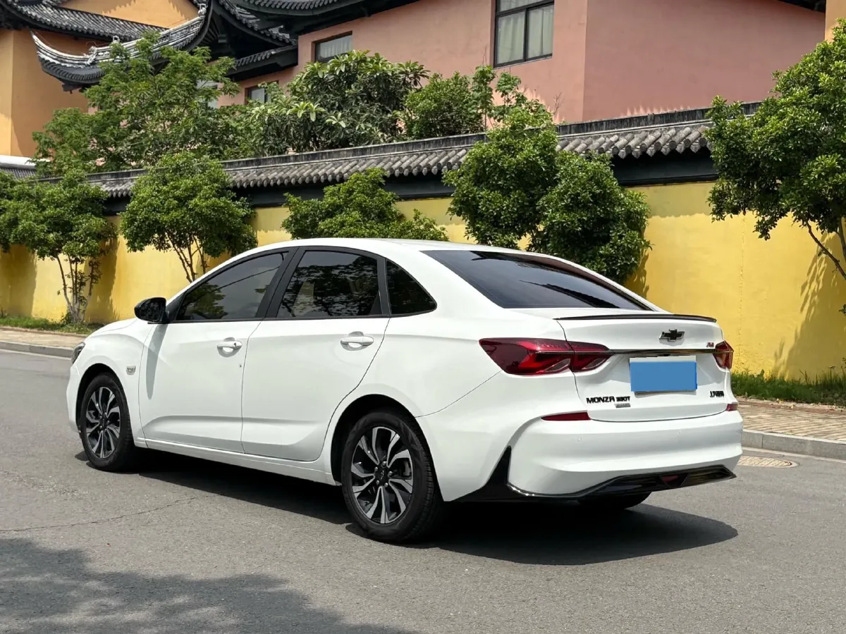 2020 Chevrolet Monza 1.3T 163HP L3 6AT,autocango,china used car exporter,china ev exporter,chinese used car exporter,chinese used ev exporter