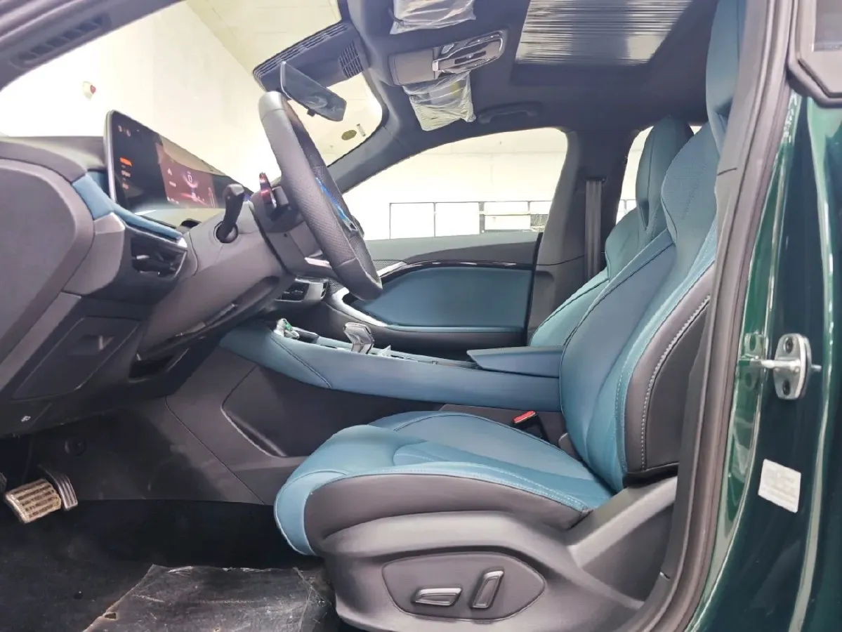 2023 MG 7 1.5T 188HP L4 7DCT,autocango,china used car exporter,china ev exporter,chinese used car exporter,chinese used ev exporter