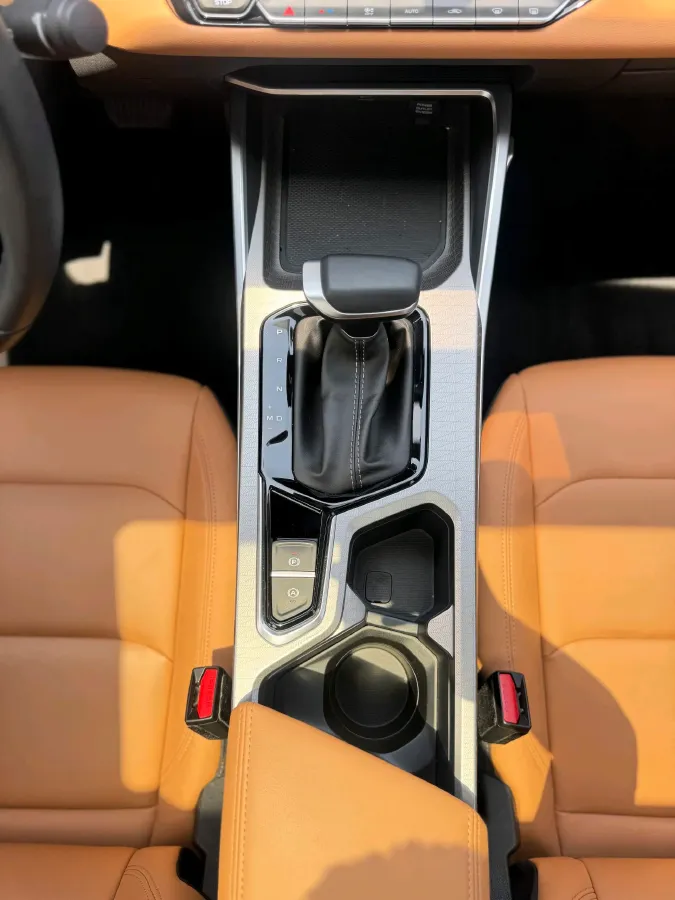 2023 Geely Emgrand 1.5L 127HP L4 CVT,autocango,china used car exporter,china ev exporter,chinese used car exporter,chinese used ev exporter