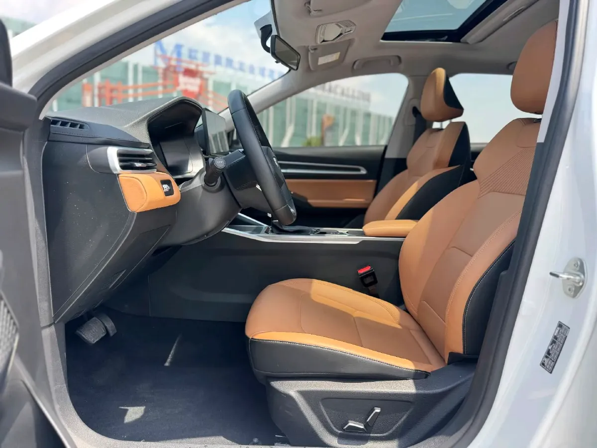 2023 Geely Emgrand 1.5L 127HP L4 CVT,autocango,china used car exporter,china ev exporter,chinese used car exporter,chinese used ev exporter