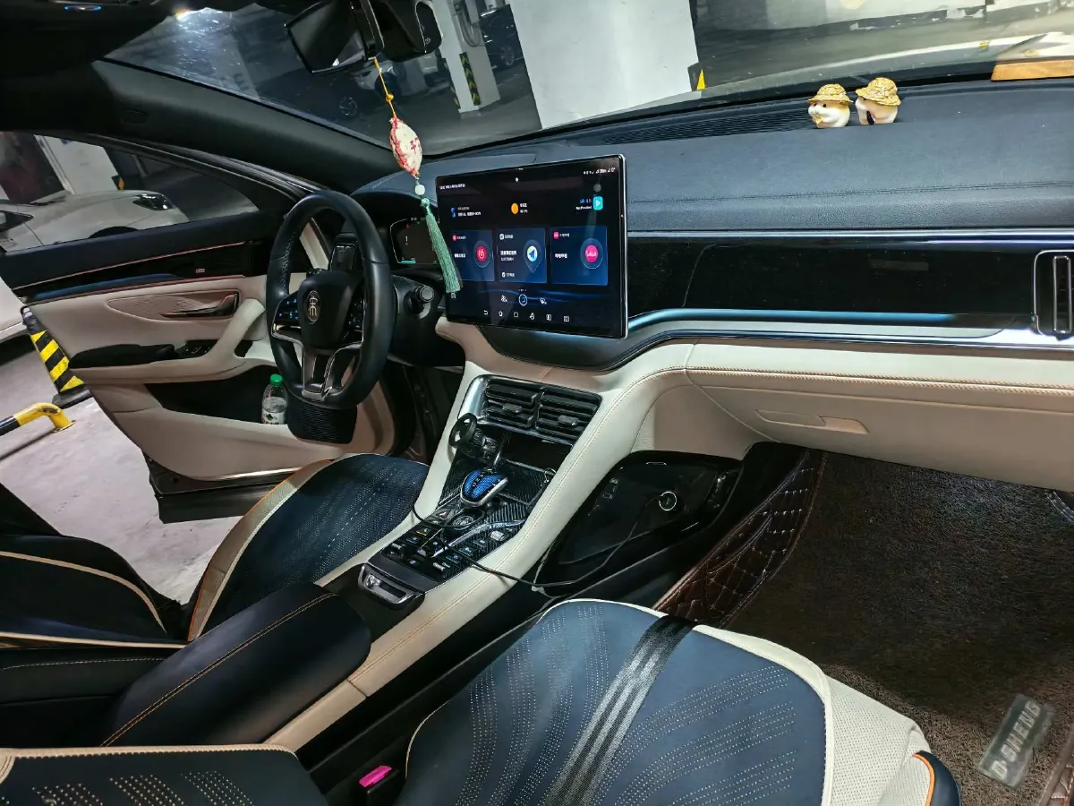 2022 Hyundai Tucson 2.0L 150HP L4 6AT Hybrid,autocango,china used car exporter,china ev exporter,chinese used car exporter,chinese used ev exporter