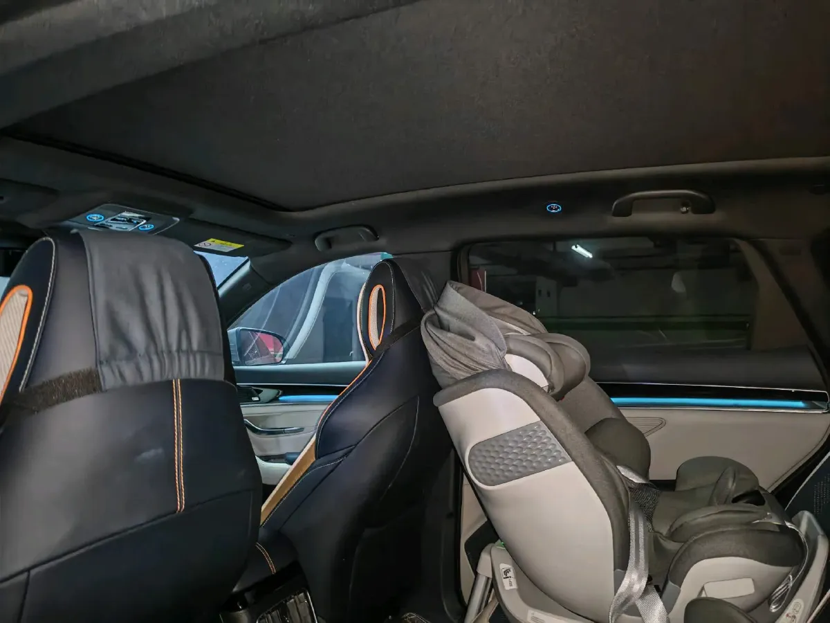 2022 Hyundai Tucson 2.0L 150HP L4 6AT Hybrid,autocango,china used car exporter,china ev exporter,chinese used car exporter,chinese used ev exporter