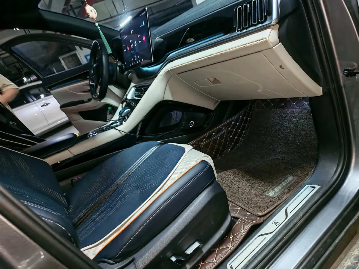 2022 Hyundai Tucson 2.0L 150HP L4 6AT Hybrid,autocango,china used car exporter,china ev exporter,chinese used car exporter,chinese used ev exporter