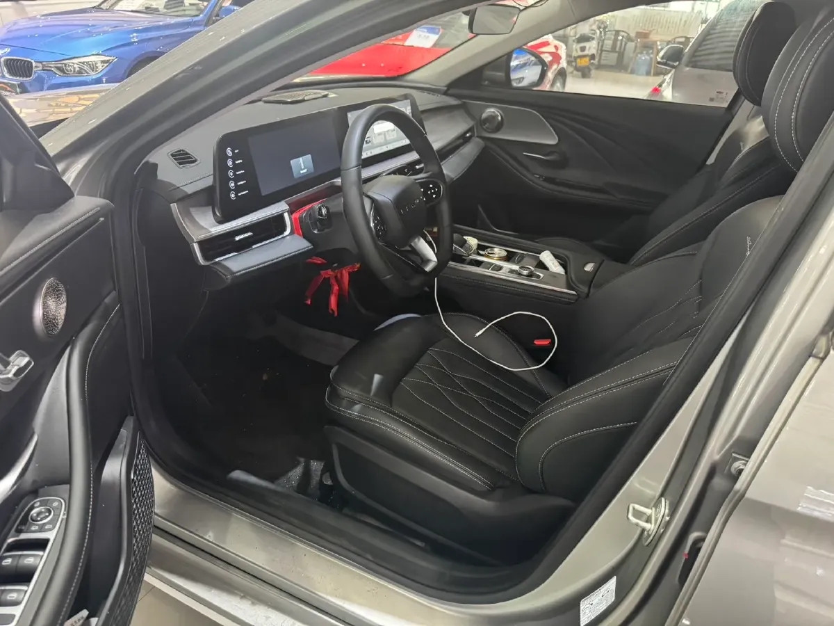 2025 Chery Arrizo 8 1.6T 197HP L4 7DCT,autocango,china used car exporter,china ev exporter,chinese used car exporter,chinese used ev exporter