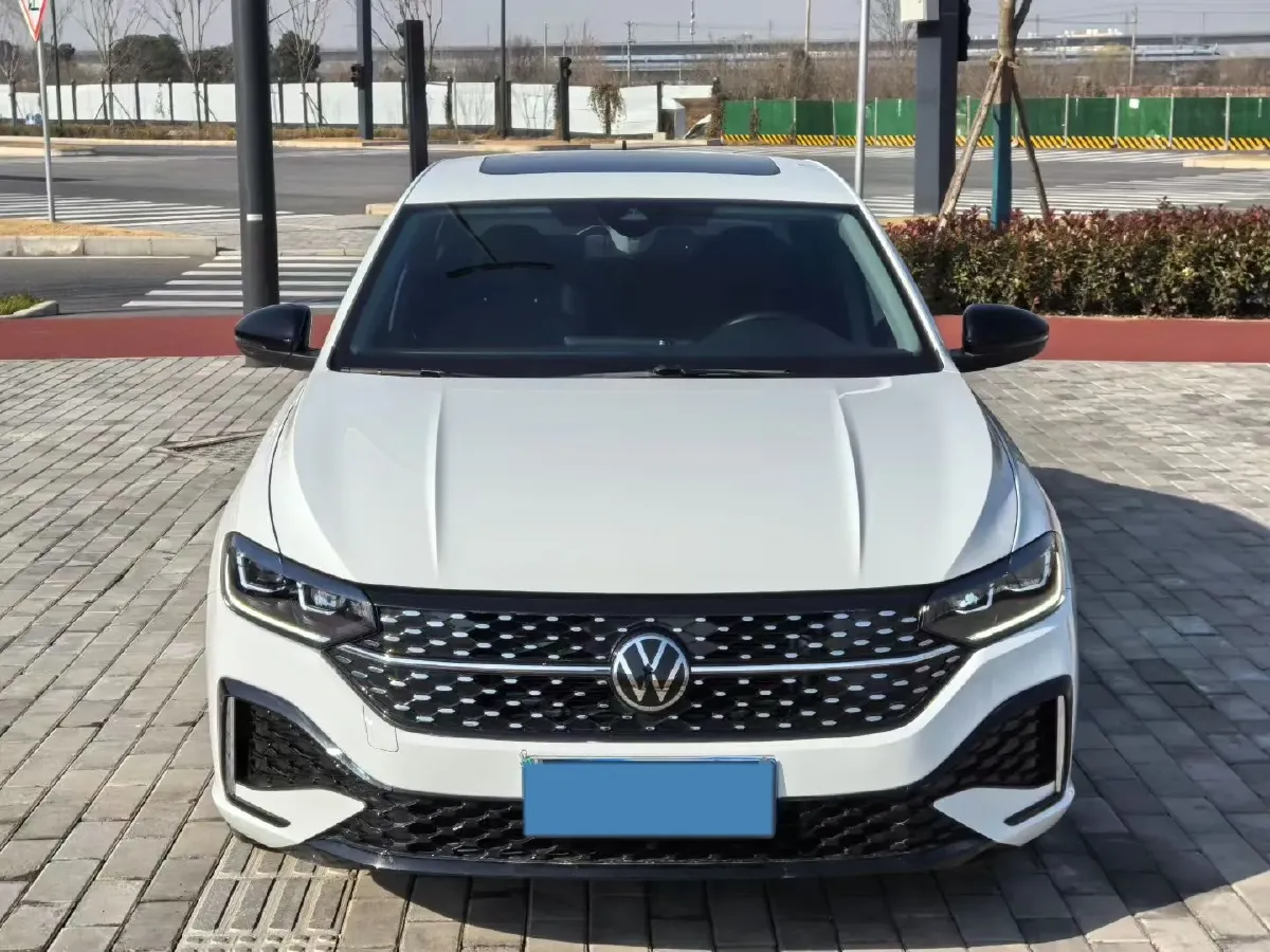 2023 Volkswagen Lavida 1.5T 160HP L4 7DCT,autocango,china used car exporter,china ev exporter,chinese used car exporter,chinese used ev exporter