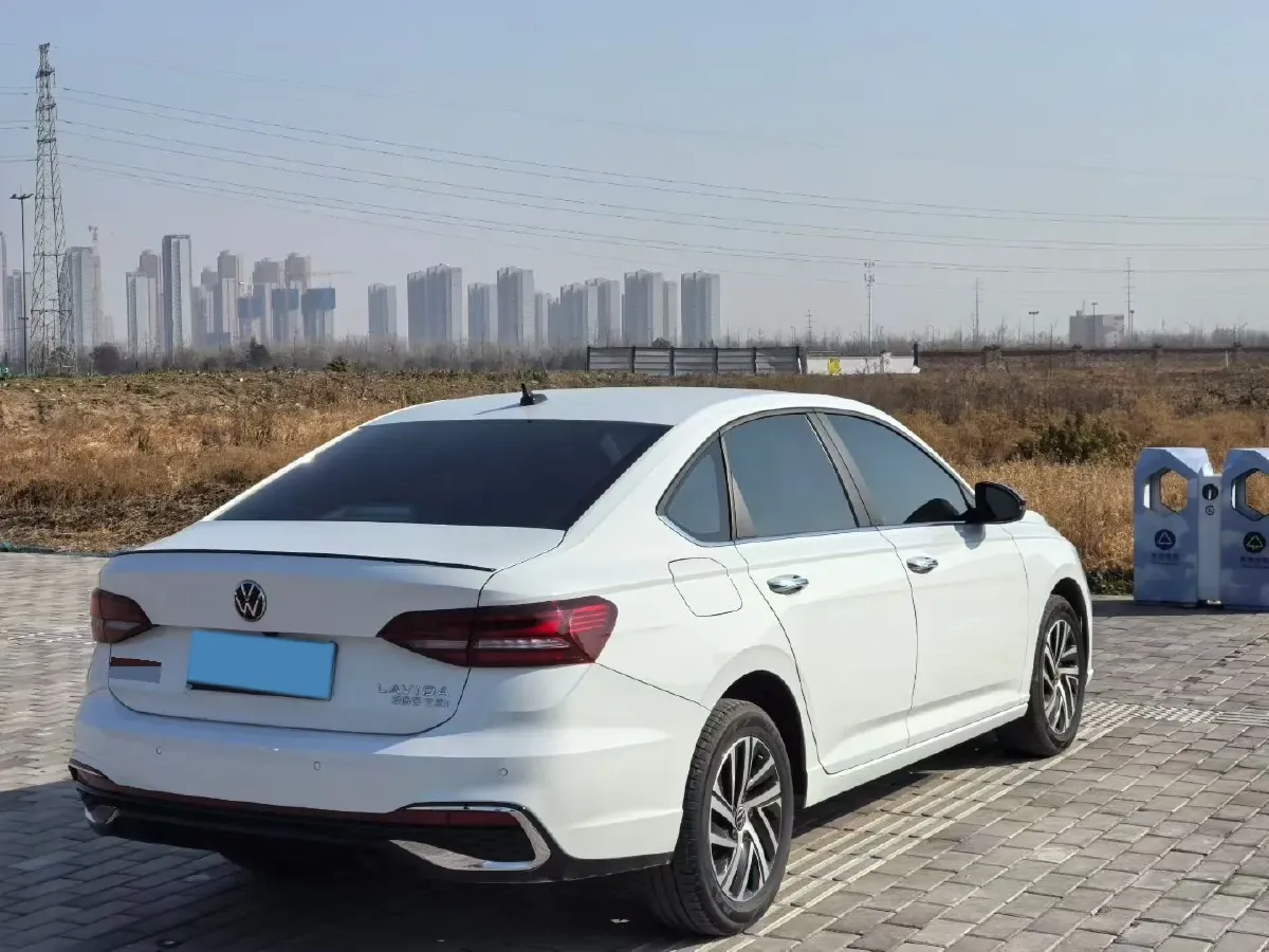 2023 Volkswagen Lavida 1.5T 160HP L4 7DCT,autocango,china used car exporter,china ev exporter,chinese used car exporter,chinese used ev exporter