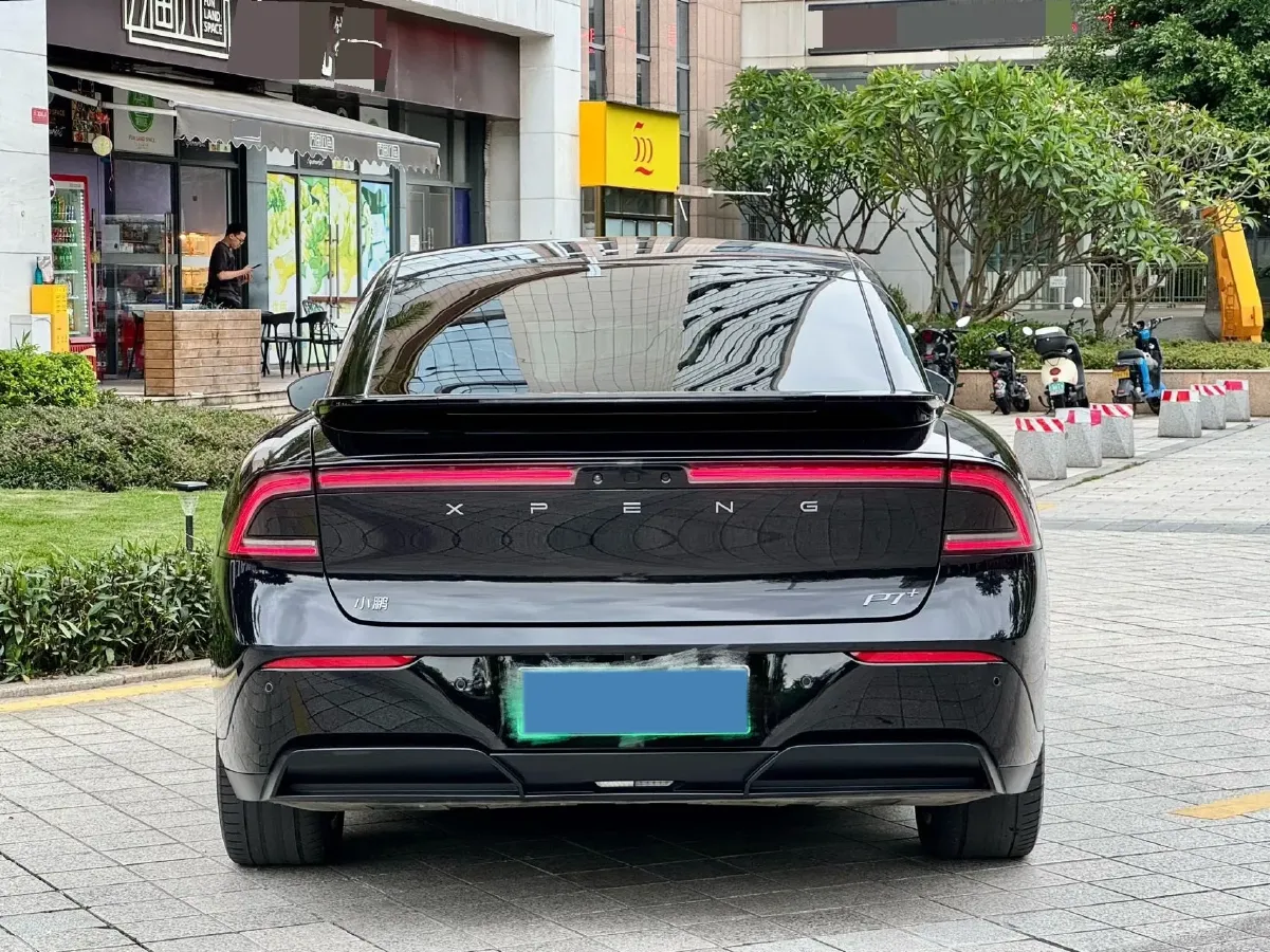 2024 Xpeng P7+ BEV 60.7KWH,autocango,china used car exporter,china ev exporter,chinese used car exporter,chinese used ev exporter