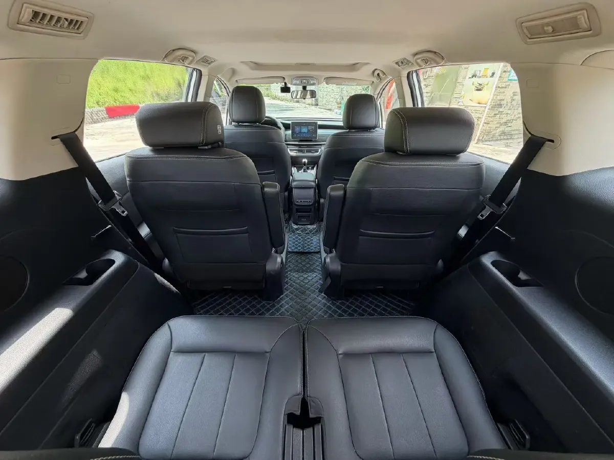 2019 BYD Song MAX 1.5T 154HP L4 6MT,autocango,china used car exporter,china ev exporter,chinese used car exporter,chinese used ev exporter