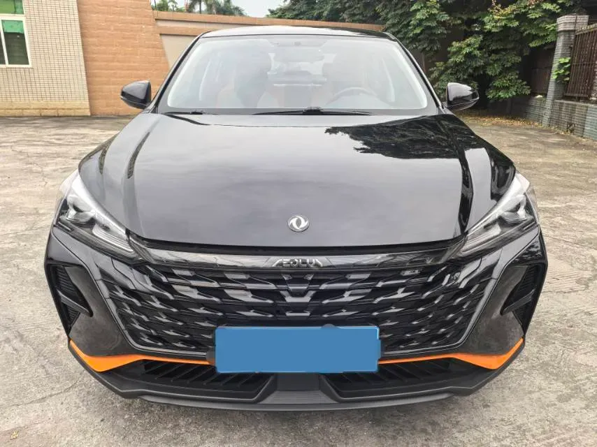 2023 DongFeng Aeolus YiXuan 1.5L 125HP L4 6DCT,autocango,china used car exporter,china ev exporter,chinese used car exporter,chinese used ev exporter